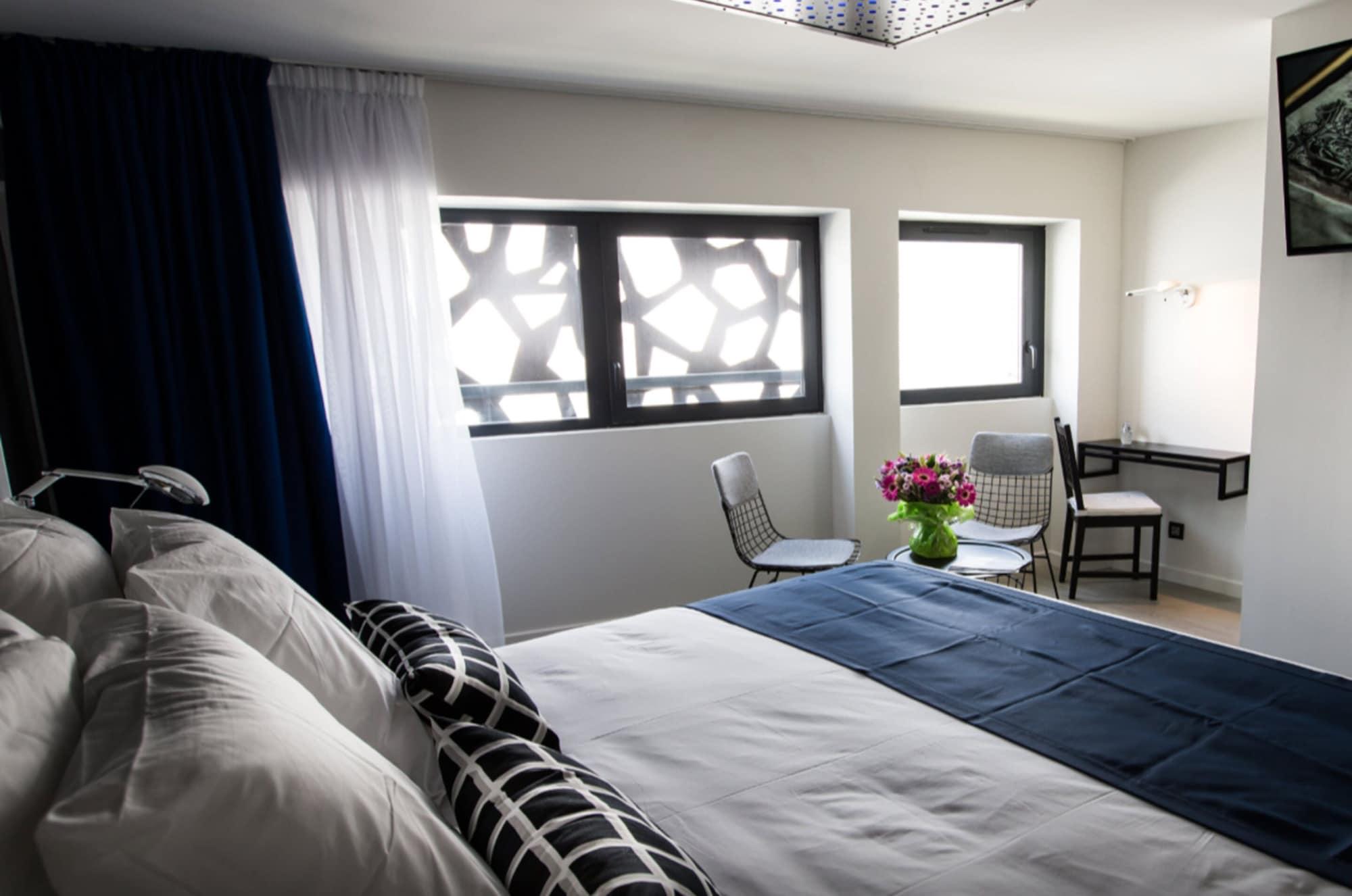 Hotel La Fabrique ลาโรแชล ภายนอก รูปภาพ