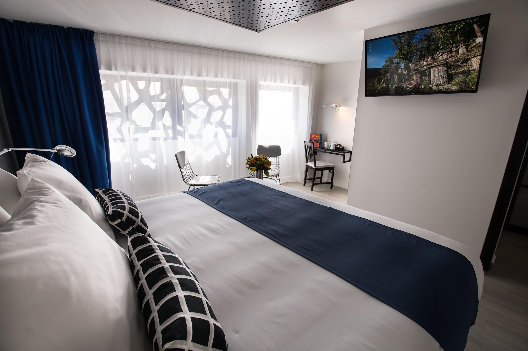 Hotel La Fabrique ลาโรแชล ภายนอก รูปภาพ